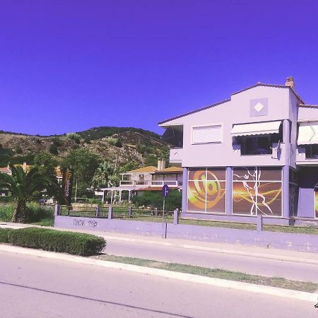 Néa Péramos Near The Sea House 빌라 외부 사진